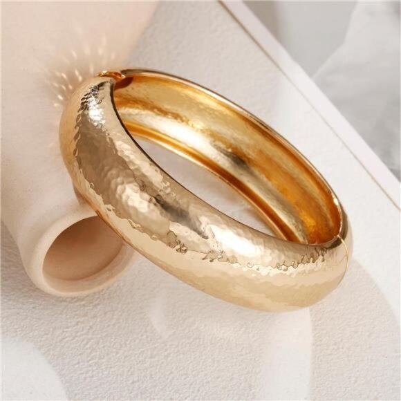 Golden Polished Chunky Twisted Hinged Waterdrop Bangle Bracelet for Women - Picture 1 of 5